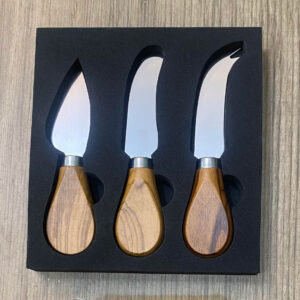 Χειροποίητα μαχαίρια τυριού από ξύλο ελιάς